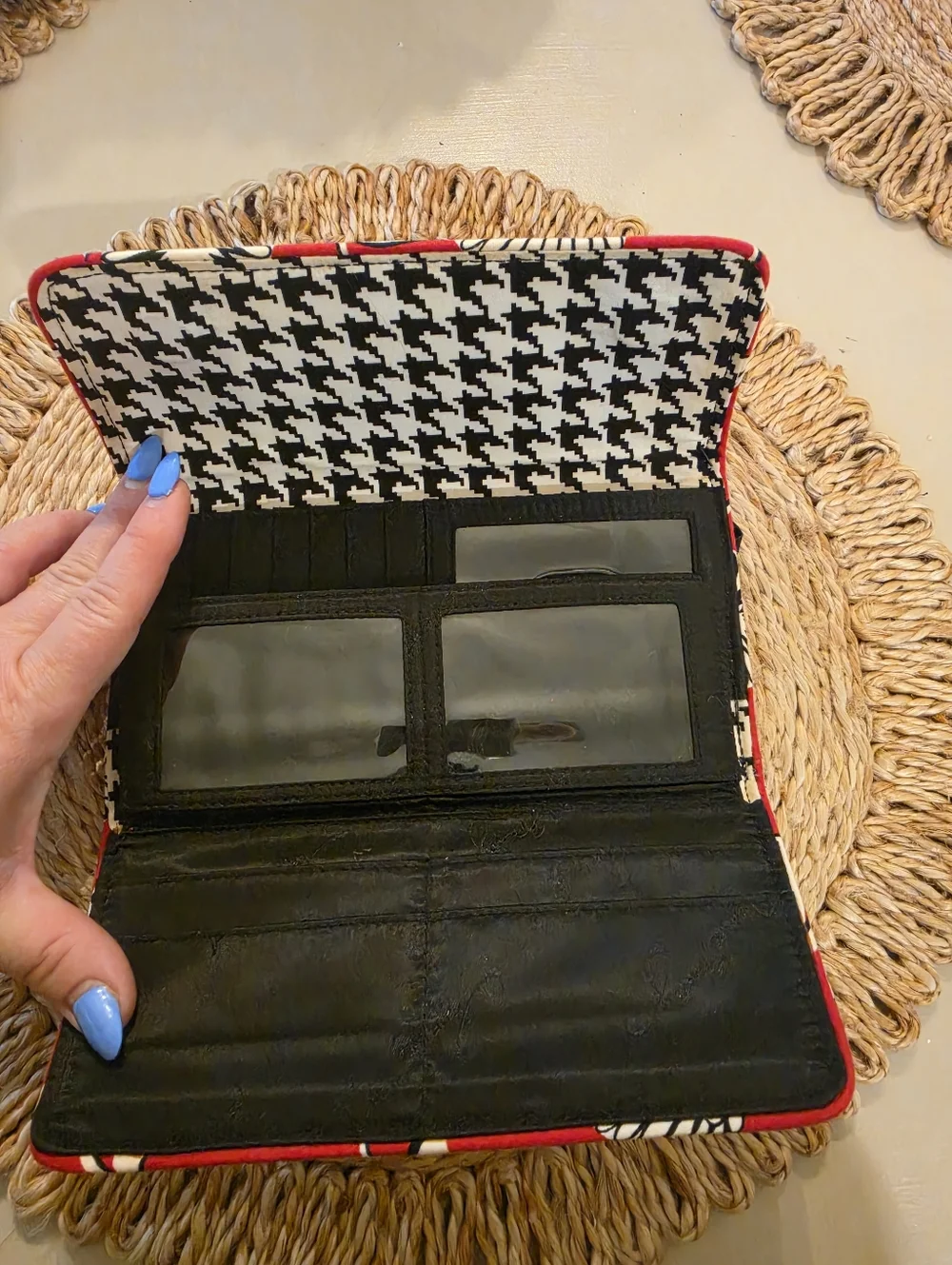 Vera Bradley Wallet - Picture 5 of 6